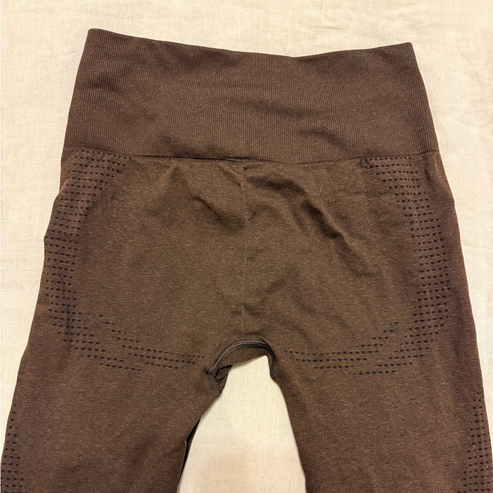 Gymshark Brown Leggings - Picture 2 of 2